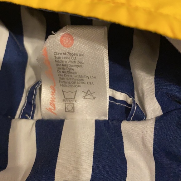 Hanna Andersson spring yellow coat size 90 - Picture 3 of 5